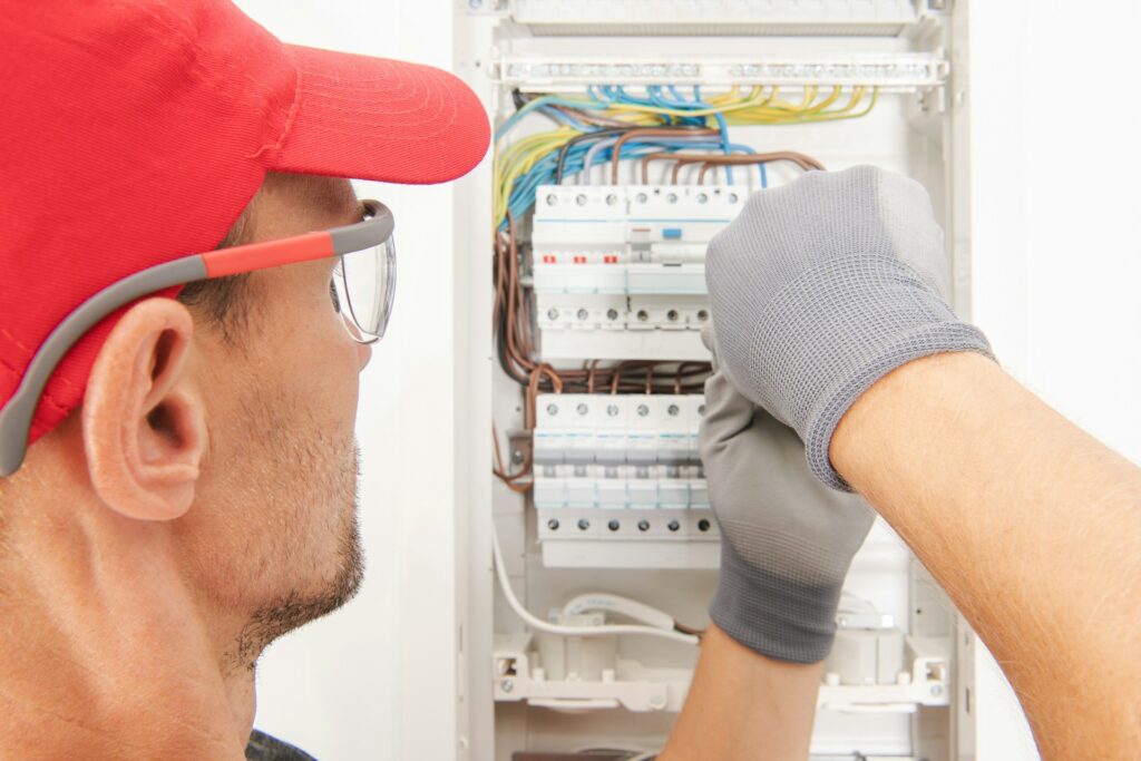 Why Is Your HVAC System Tripping the Circuit Breaker in Delano? 2 electrical service