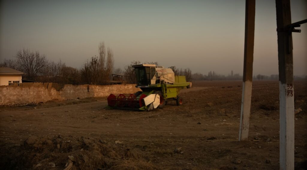 The Dirty Truth About Agricultural Dust and Indoor Air 3 how harvest season dust affects your hvac system